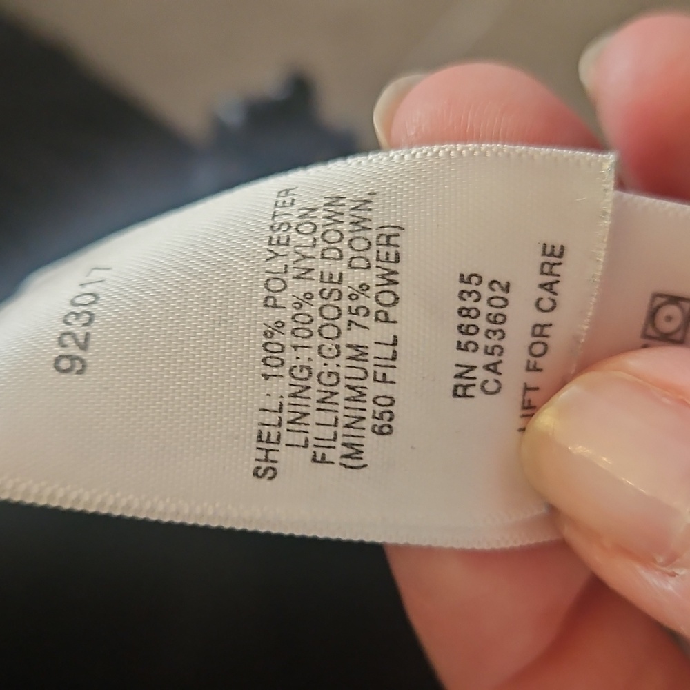 Men's Goose Down Coat - Picture 8 of 8